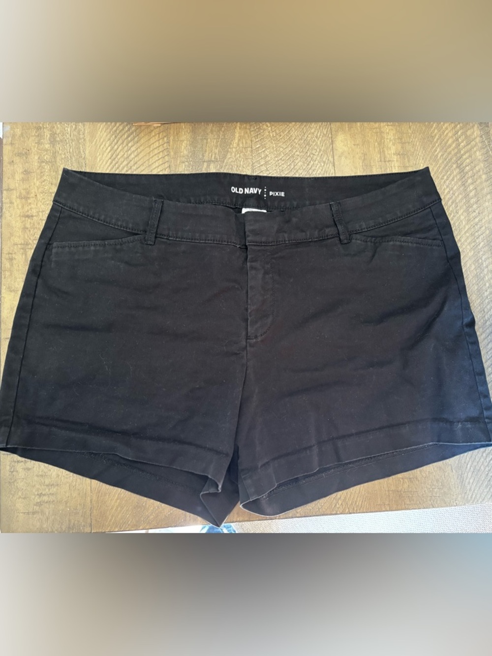 Old Navy Pixie Black High-Waist Women’s Shorts